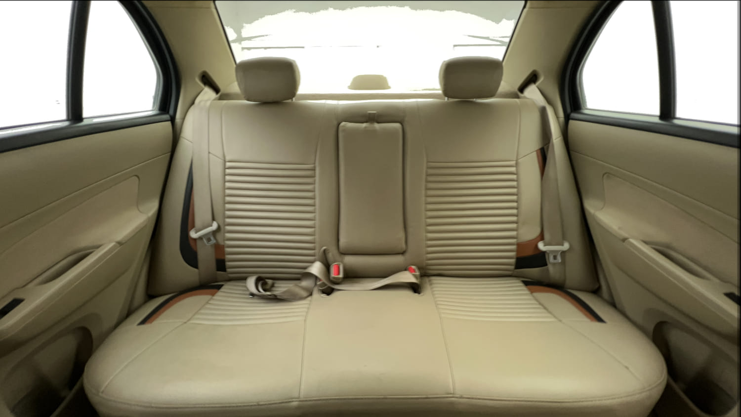Used 2015 Maruti Suzuki Swift Dzire VXI Petrol Manual interior REAR SEAT CONDITION VIEW