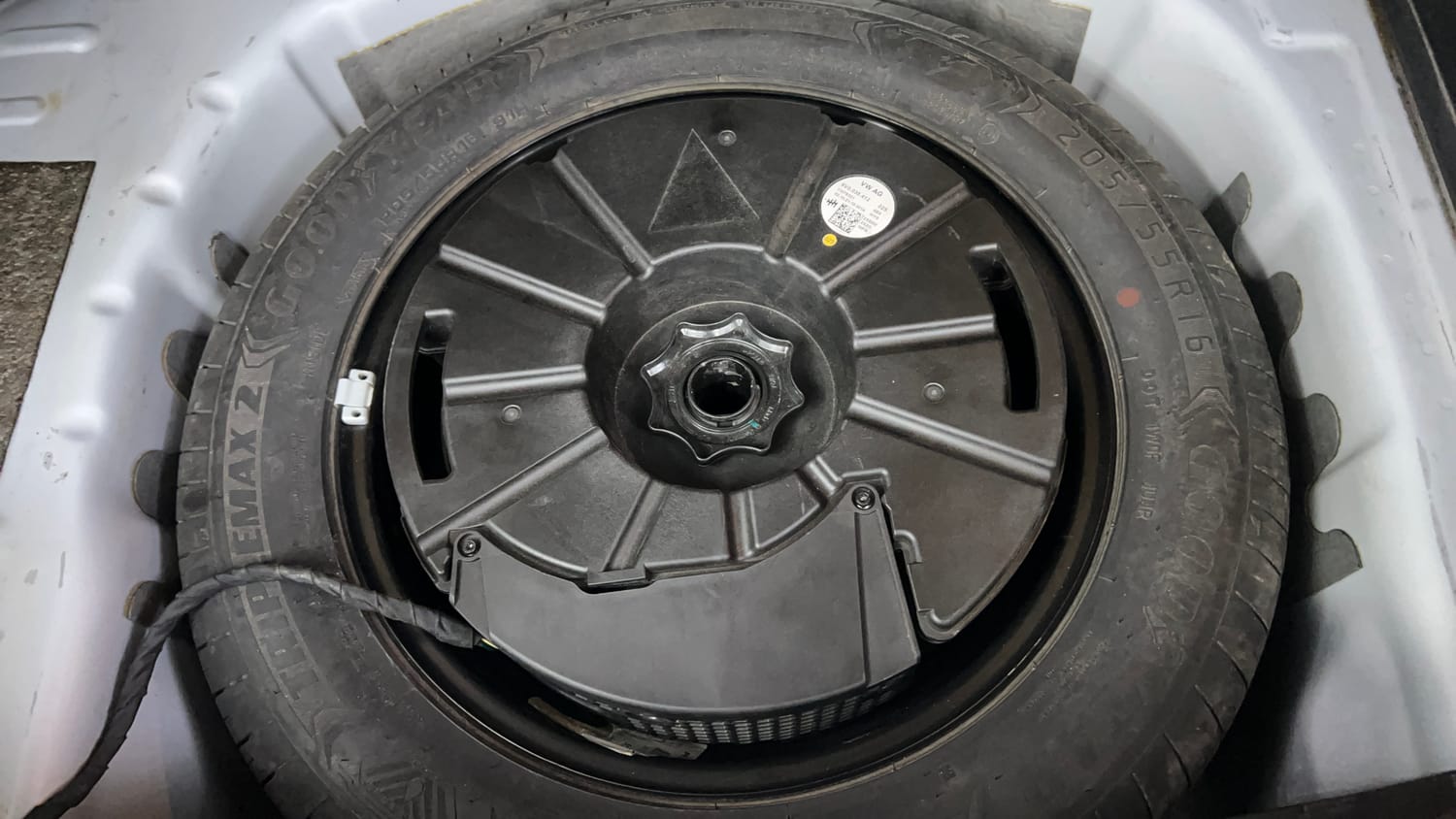 Used 2022 Skoda Kushaq Style 1.0L TSI AT Petrol Automatic tyres SPARE TYRE VIEW