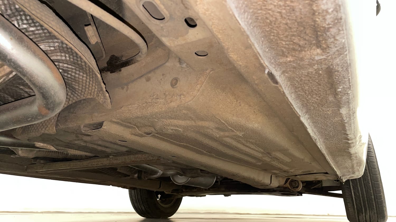 Used 2012 Ford Figo Duratec Petrol EXI 1.2 Petrol Manual extra REAR RIGHT UNDERBODY VIEW