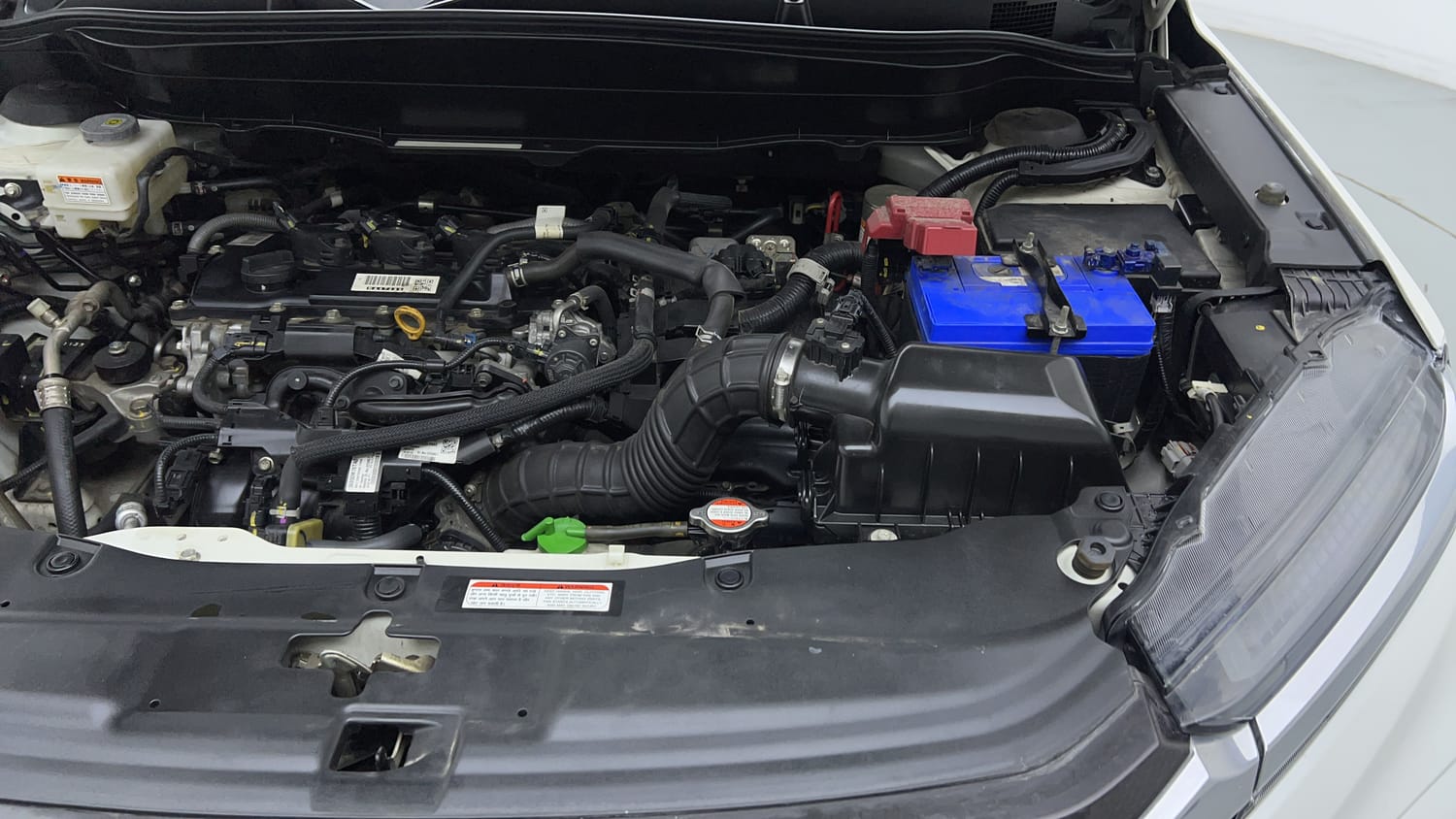 Used 2023 Toyota Urban Cruiser Hyryder G Hybrid Hybrid Automatic engine ENGINE LEFT SIDE VIEW