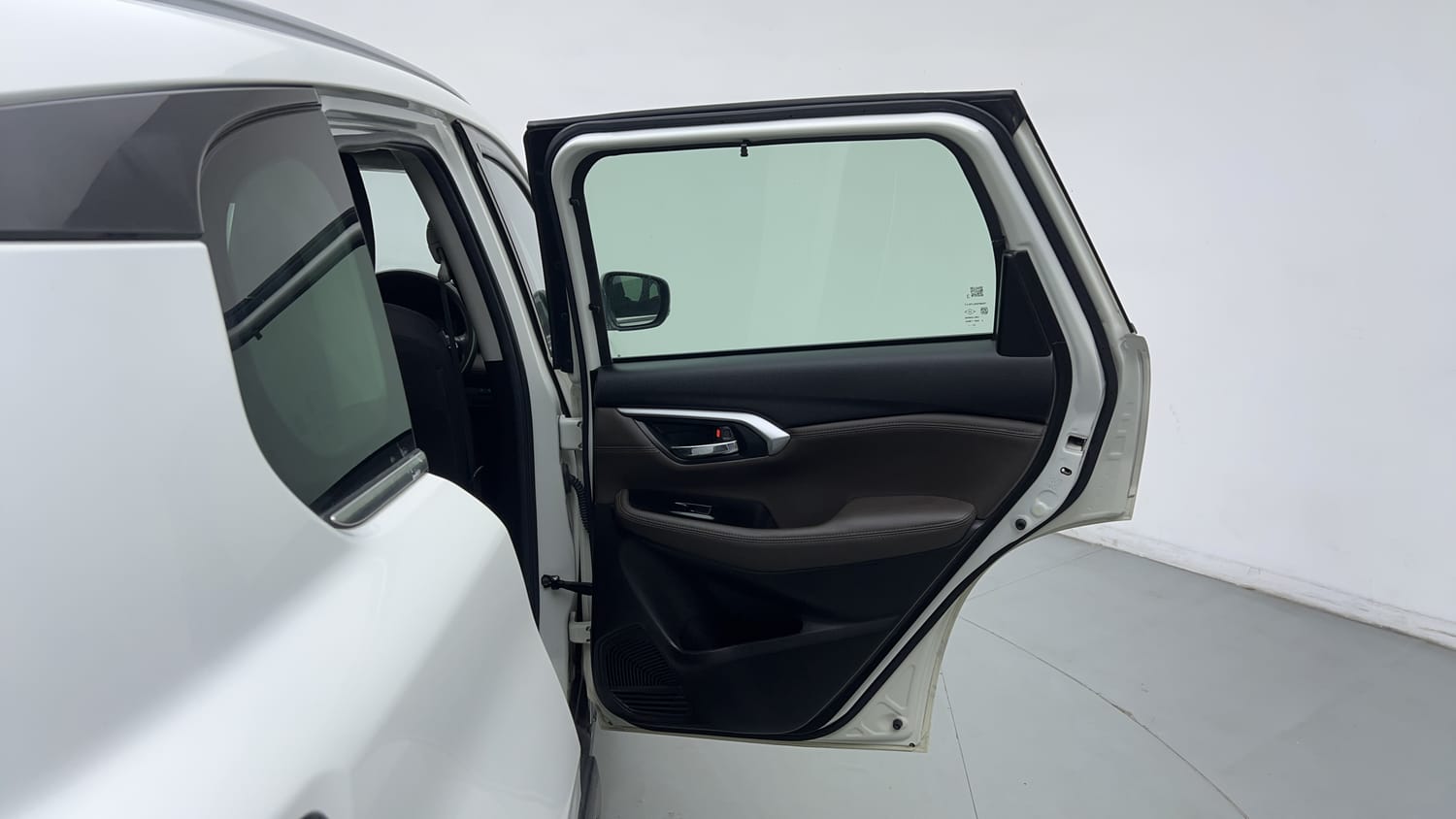 Used 2023 Toyota Urban Cruiser Hyryder G Hybrid Hybrid Automatic interior RIGHT REAR DOOR OPEN VIEW