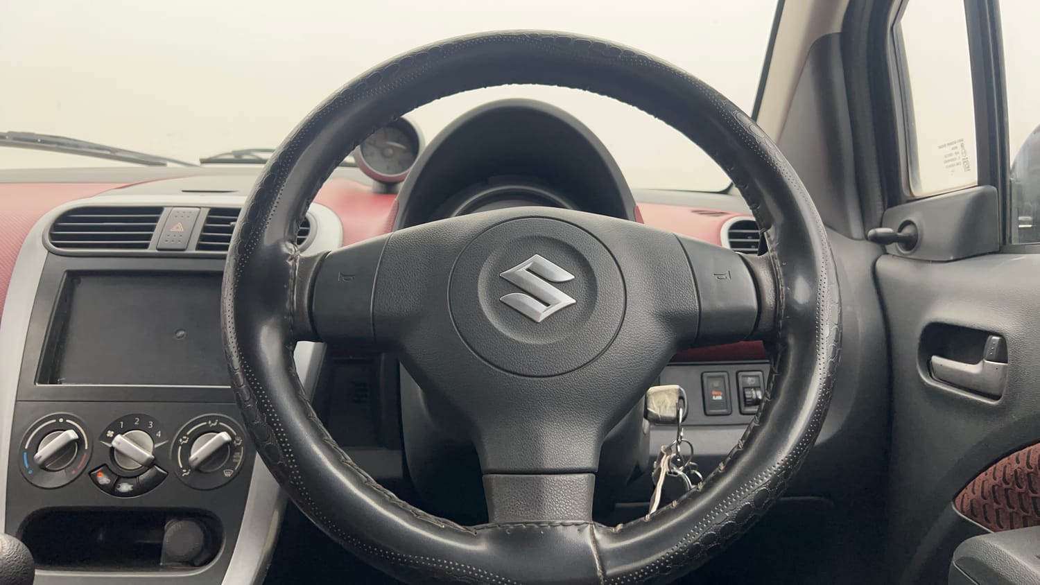 Used 2013 Maruti Suzuki Ritz Vdi BS-IV Diesel Manual interior STEERING VIEW