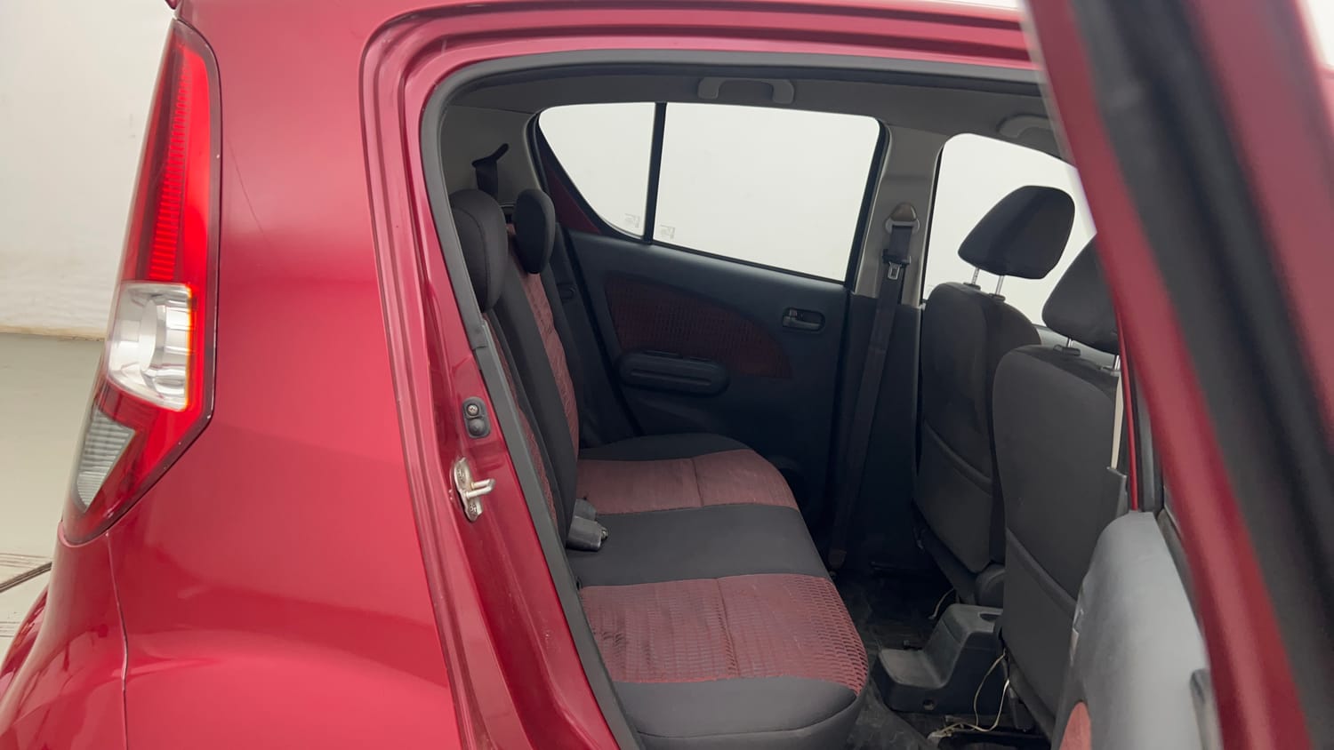 Used 2013 Maruti Suzuki Ritz Vdi BS-IV Diesel Manual interior RIGHT SIDE REAR DOOR CABIN VIEW