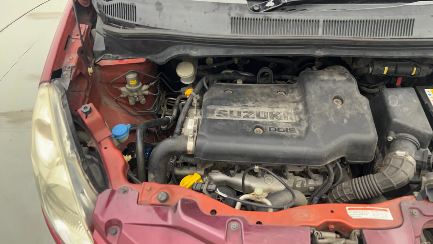 Used 2013 Maruti Suzuki Ritz Vdi BS-IV Diesel Manual engine ENGINE RIGHT SIDE VIEW
