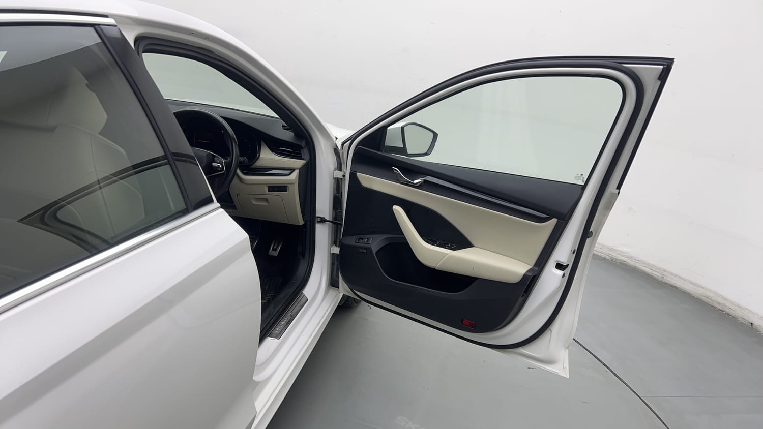 2021 Skoda Octavia L&K 2.0-19