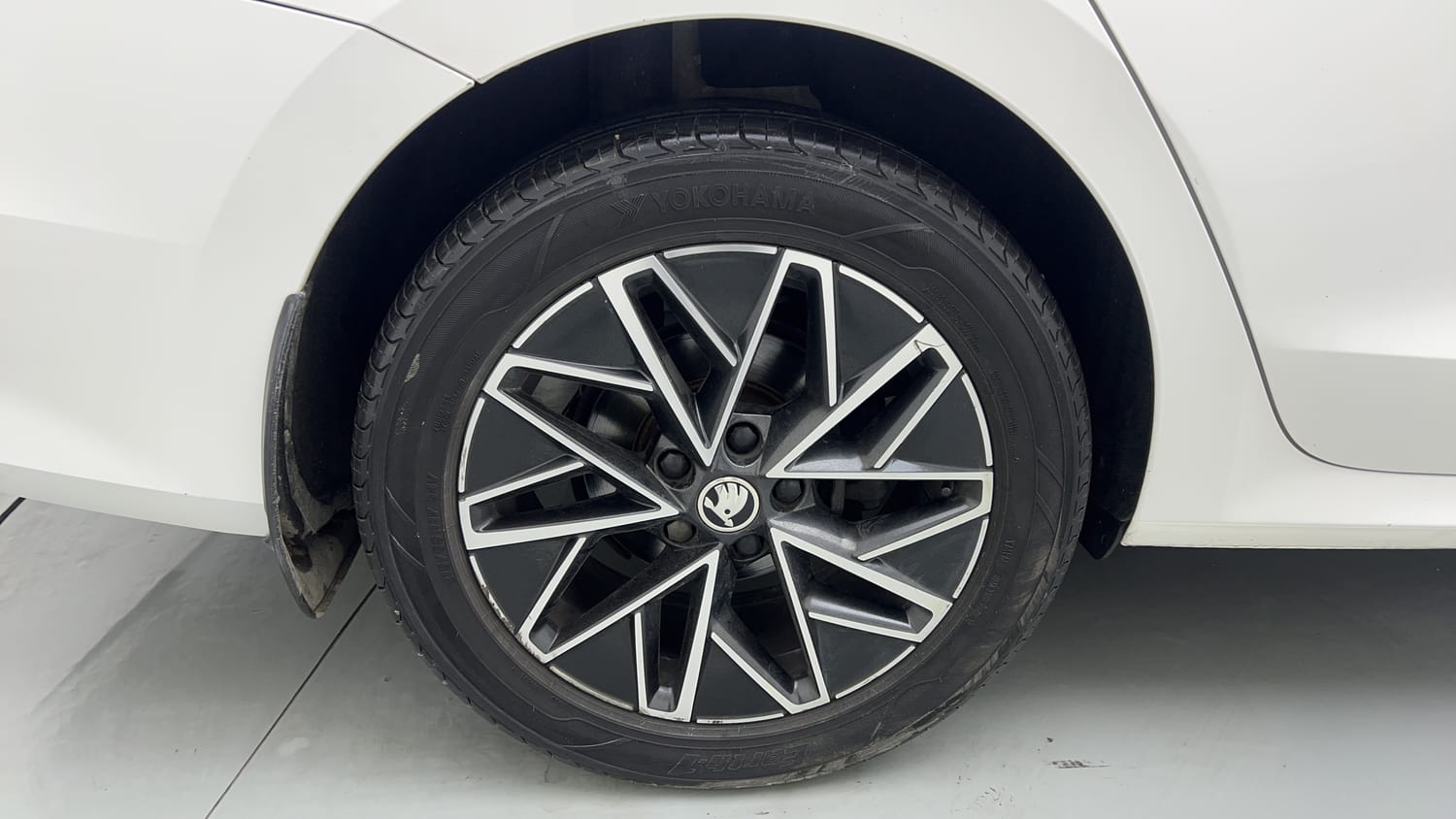 2021 Skoda Octavia L&K 2.0-33