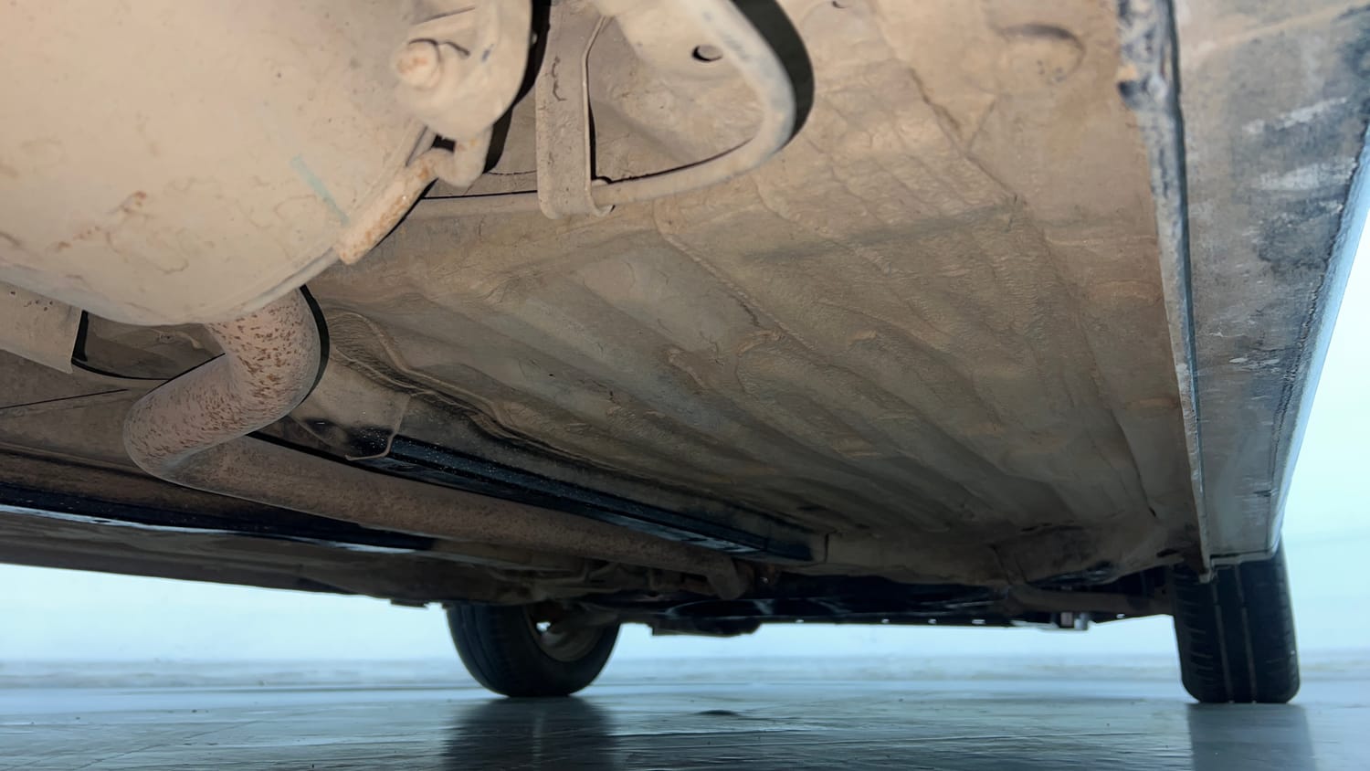 Used 2019 Honda Amaze 1.2 V MT Petrol Petrol Manual extra REAR RIGHT UNDERBODY VIEW