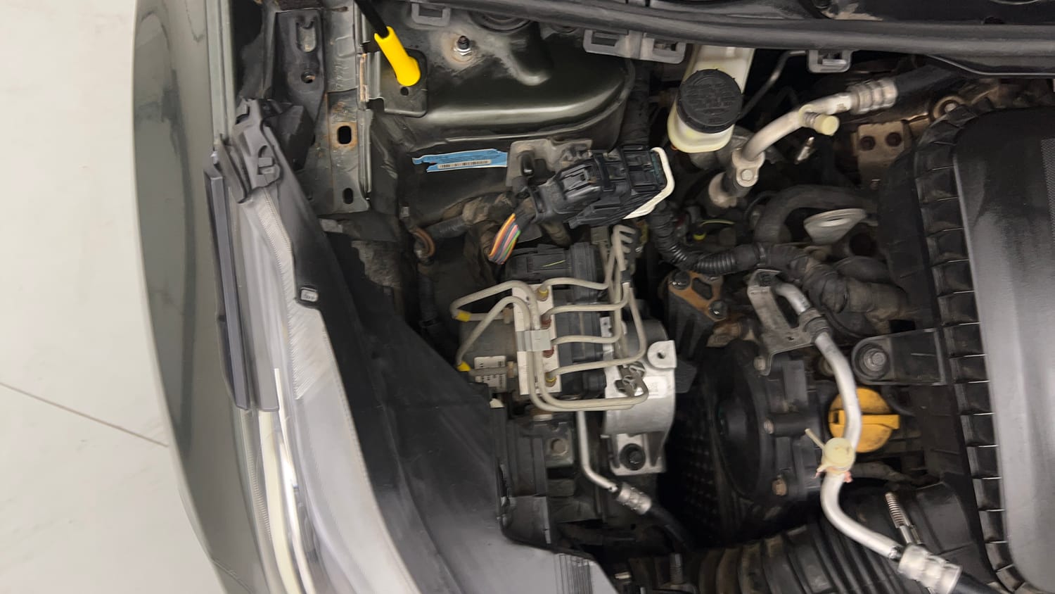 Used 2020 Tata Nexon XZA Plus (O) Diesel Diesel Automatic engine ENGINE RIGHT SIDE VIEW