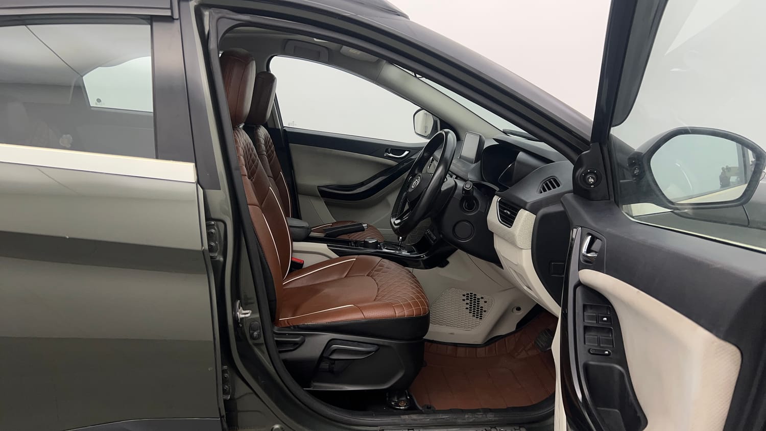 Used 2020 Tata Nexon XZA Plus (O) Diesel Diesel Automatic interior RIGHT SIDE FRONT DOOR CABIN VIEW