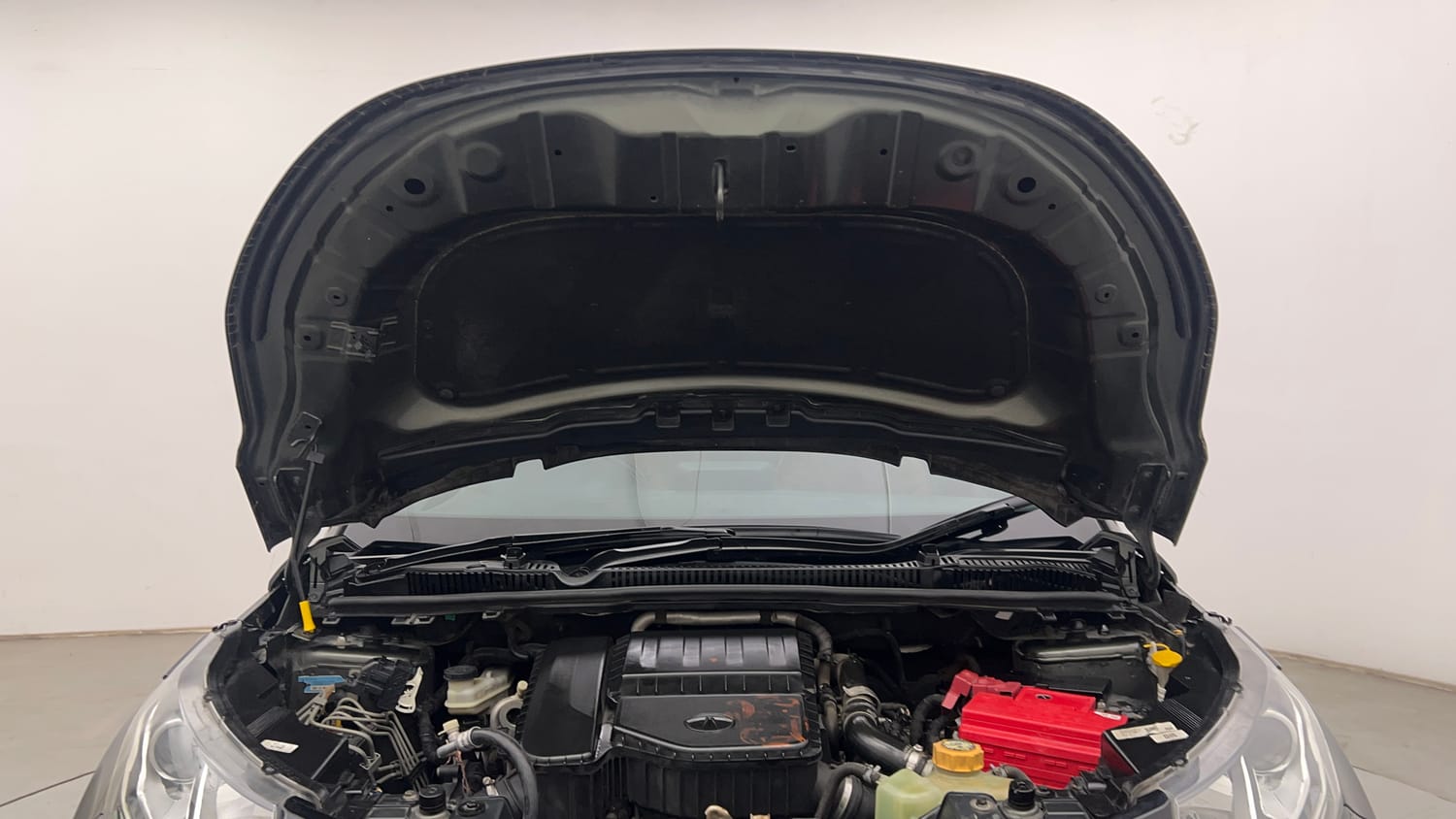 Used 2020 Tata Nexon XZA Plus (O) Diesel Diesel Automatic engine ENGINE & BONNET OPEN FRONT VIEW