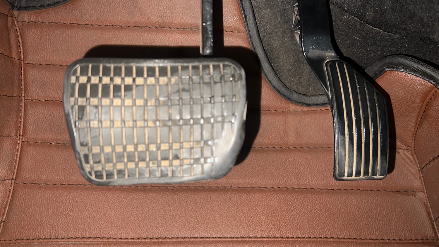 Used 2020 Tata Nexon XZA Plus (O) Diesel Diesel Automatic interior PEDALS VIEW