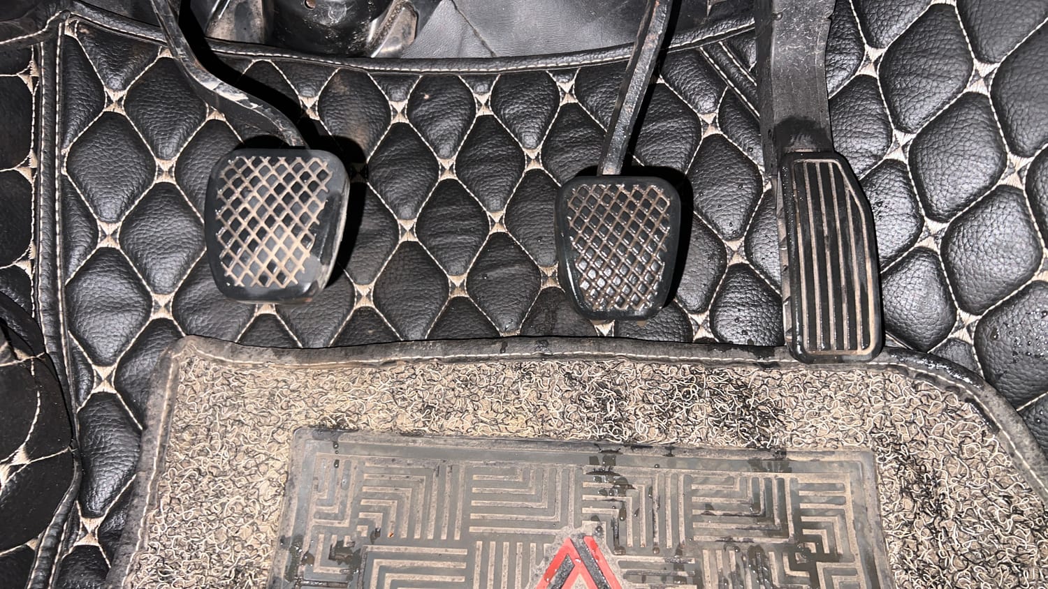 Used 2021 Honda City V Petrol Petrol Manual interior PEDALS VIEW