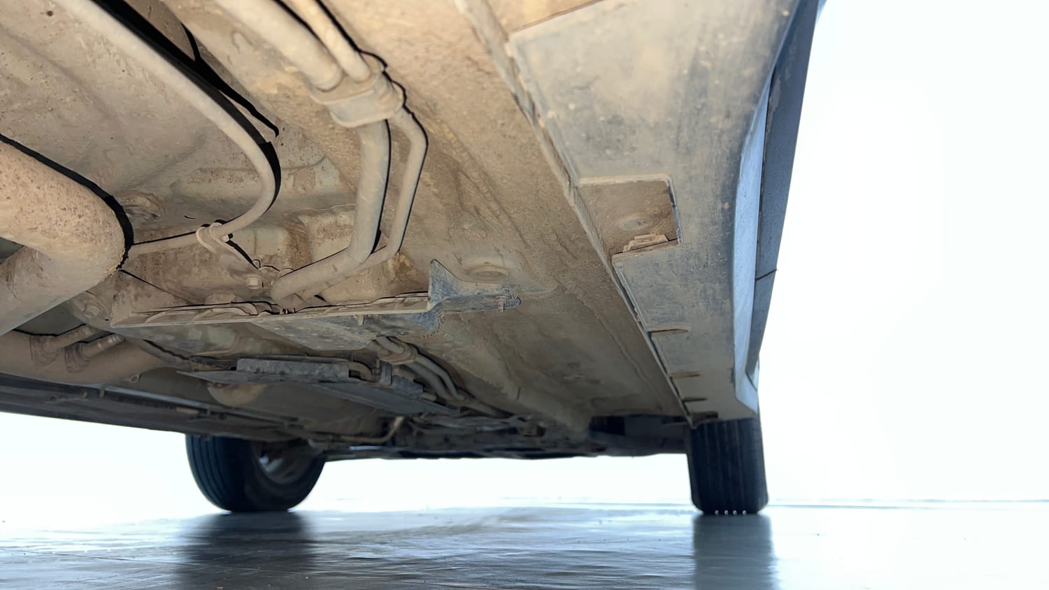 Used 2024 Kia Carens Luxury Plus 1.5 Diesel iMT 7 STR Diesel Manual extra REAR RIGHT UNDERBODY VIEW
