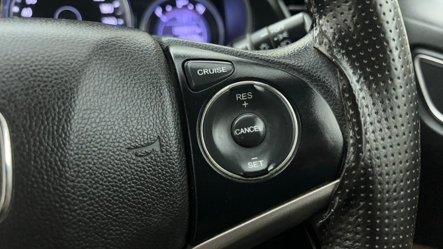 Used 2021 Honda City V Petrol Petrol Manual top_features Cruise control