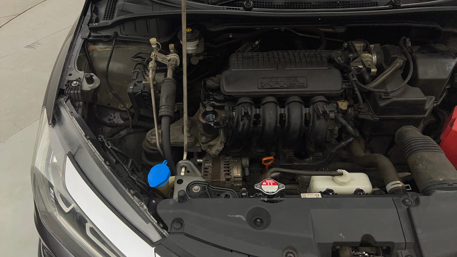 Used 2021 Honda City V Petrol Petrol Manual engine ENGINE RIGHT SIDE VIEW
