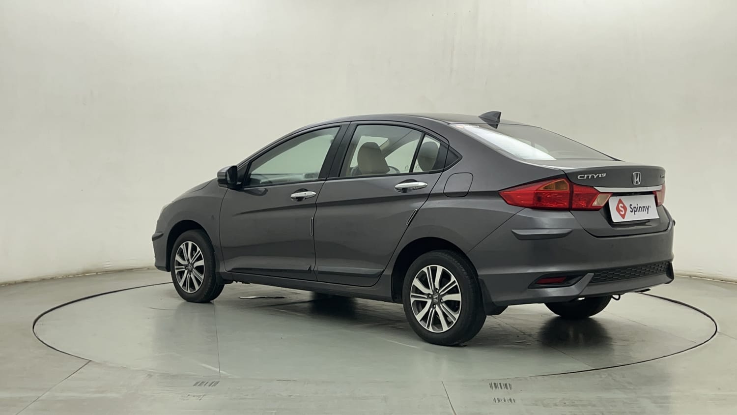 Used 2021 Honda City V Petrol Petrol Manual exterior LEFT REAR CORNER VIEW