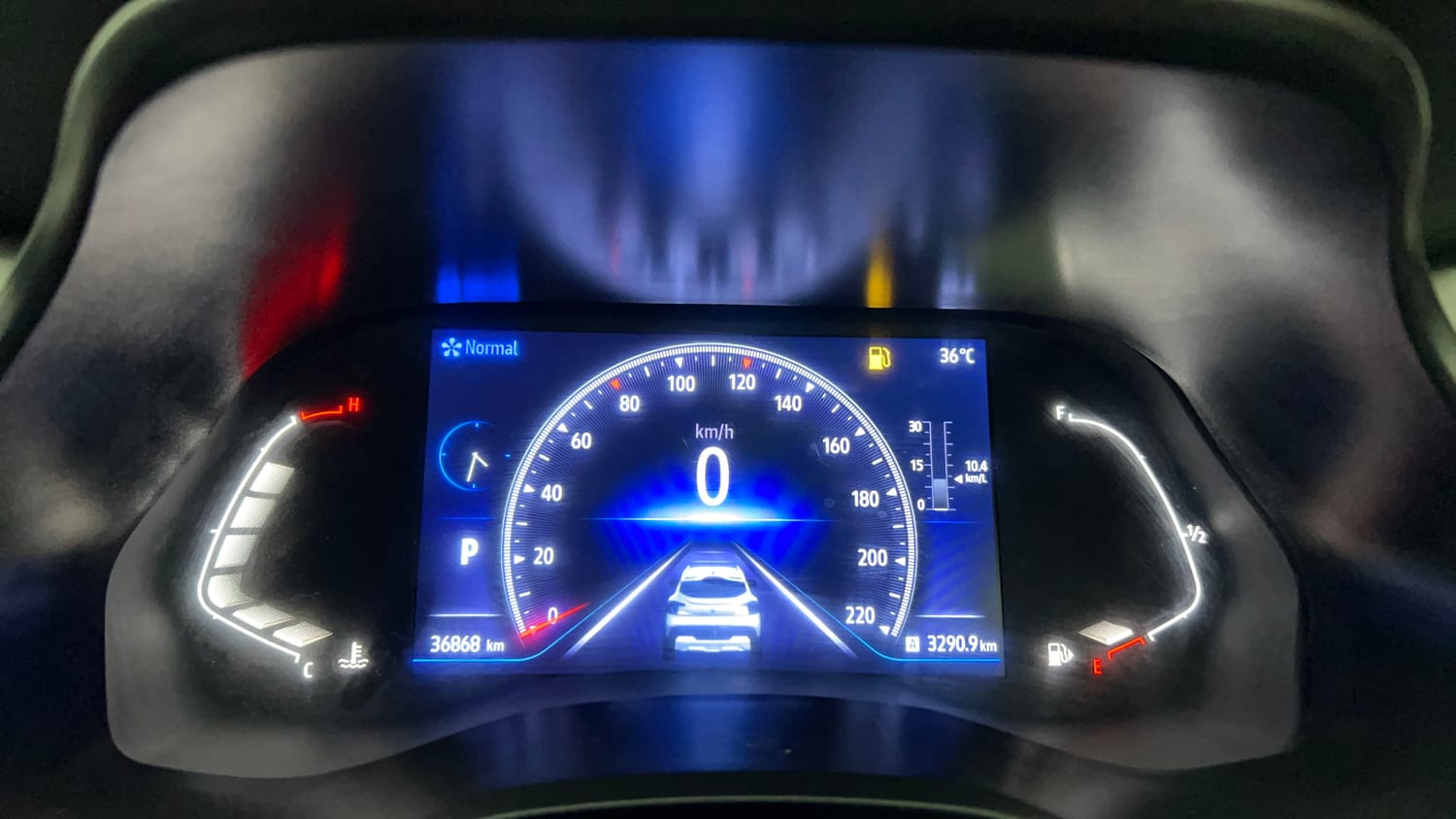 Used 2021 Renault Kiger RXZ Turbo CVT Dual Tone Petrol Automatic interior CLUSTERMETER VIEW