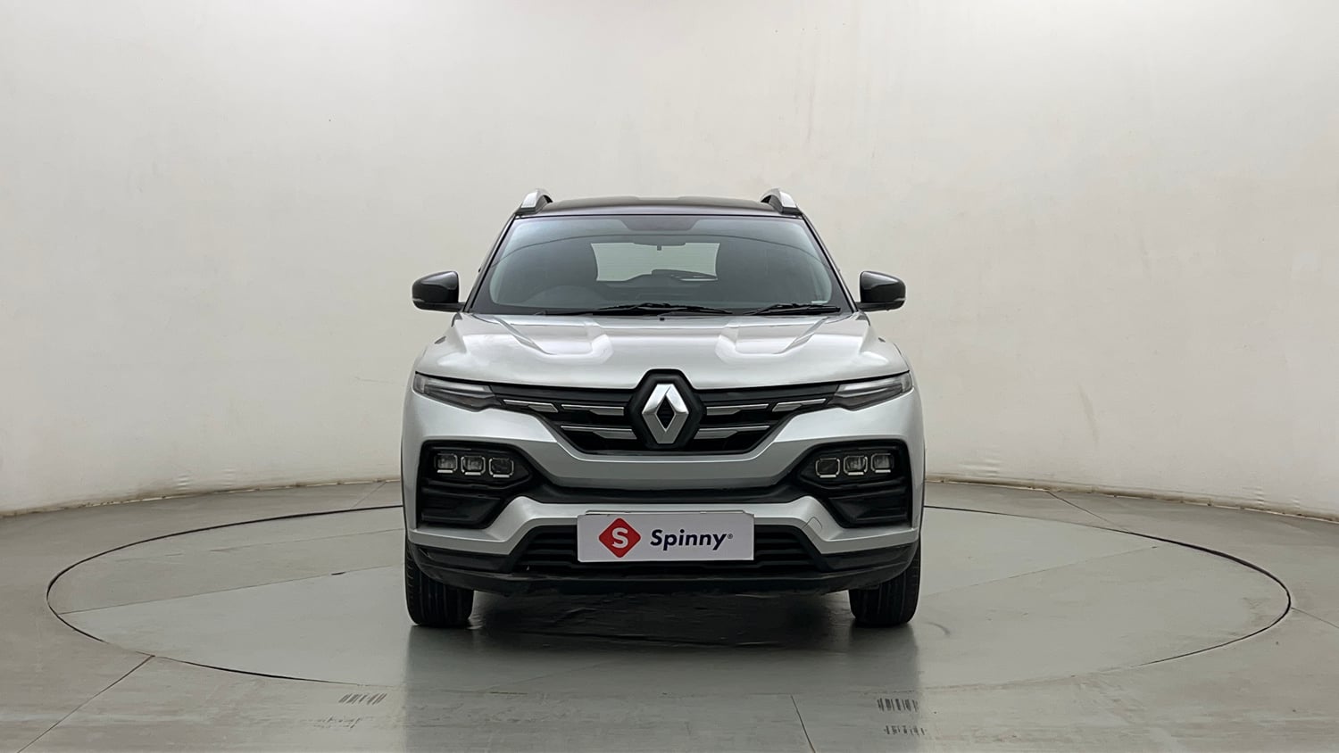 Used 2021 Renault Kiger RXZ Turbo CVT Dual Tone Petrol Automatic exterior FRONT VIEW