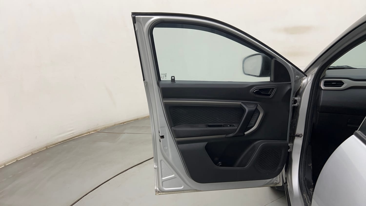 Used 2021 Renault Kiger RXZ Turbo CVT Dual Tone Petrol Automatic interior LEFT FRONT DOOR OPEN VIEW