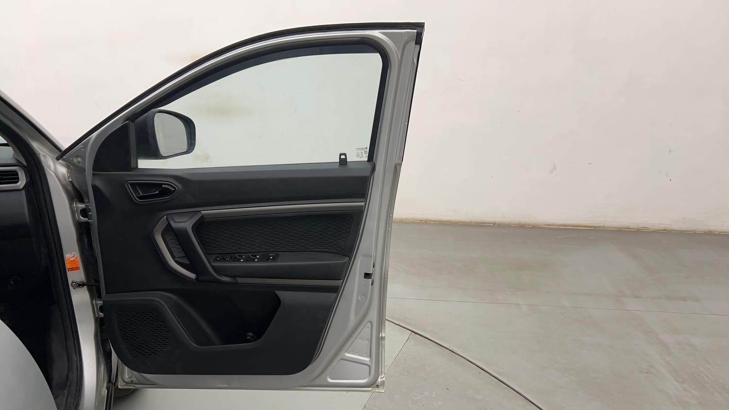 Used 2021 Renault Kiger RXZ Turbo CVT Dual Tone Petrol Automatic interior RIGHT FRONT DOOR OPEN VIEW