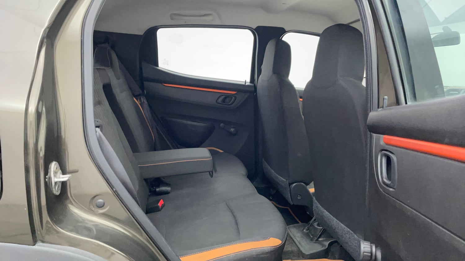 Used 2019 Renault Kwid CLIMBER 1.0 AMT Petrol Automatic interior RIGHT SIDE REAR DOOR CABIN VIEW