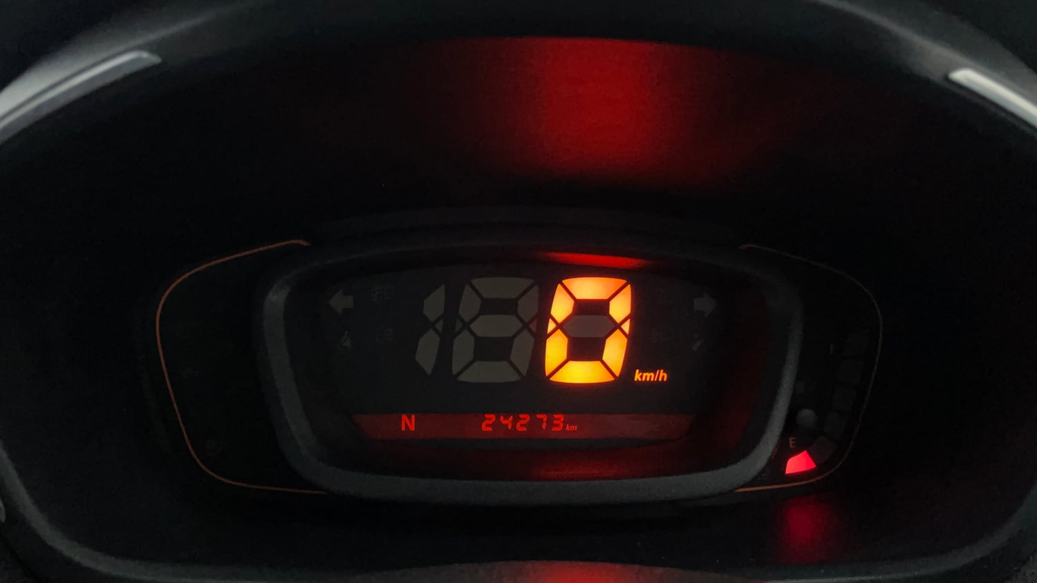 Used 2019 Renault Kwid CLIMBER 1.0 AMT Petrol Automatic interior CLUSTERMETER VIEW
