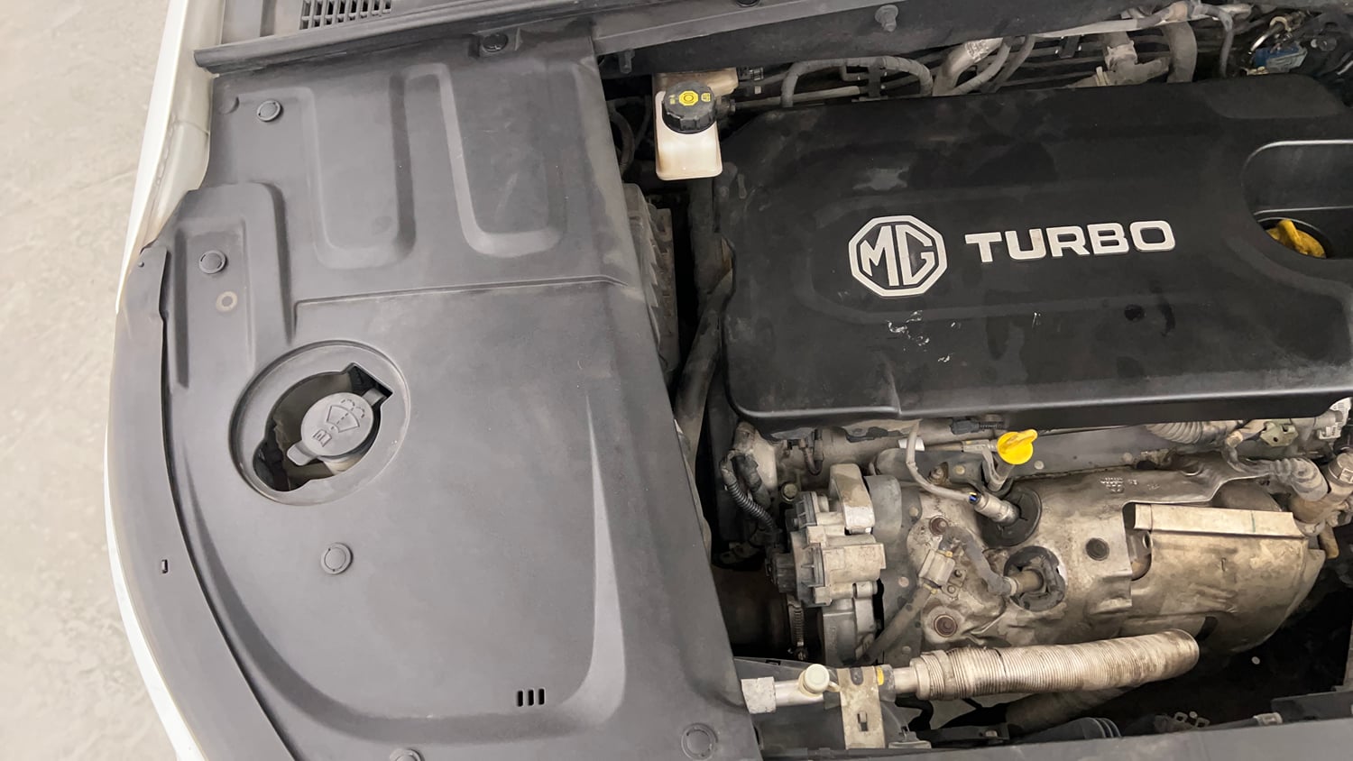 Used 2021 MG Motors Hector Sharp 2.0 Diesel Turbo MT Diesel Manual engine ENGINE RIGHT SIDE VIEW