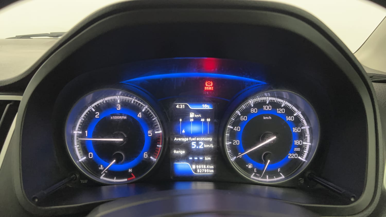 Used 2017 Maruti Suzuki Baleno Zeta 1.3 Diesel Manual interior CLUSTERMETER VIEW