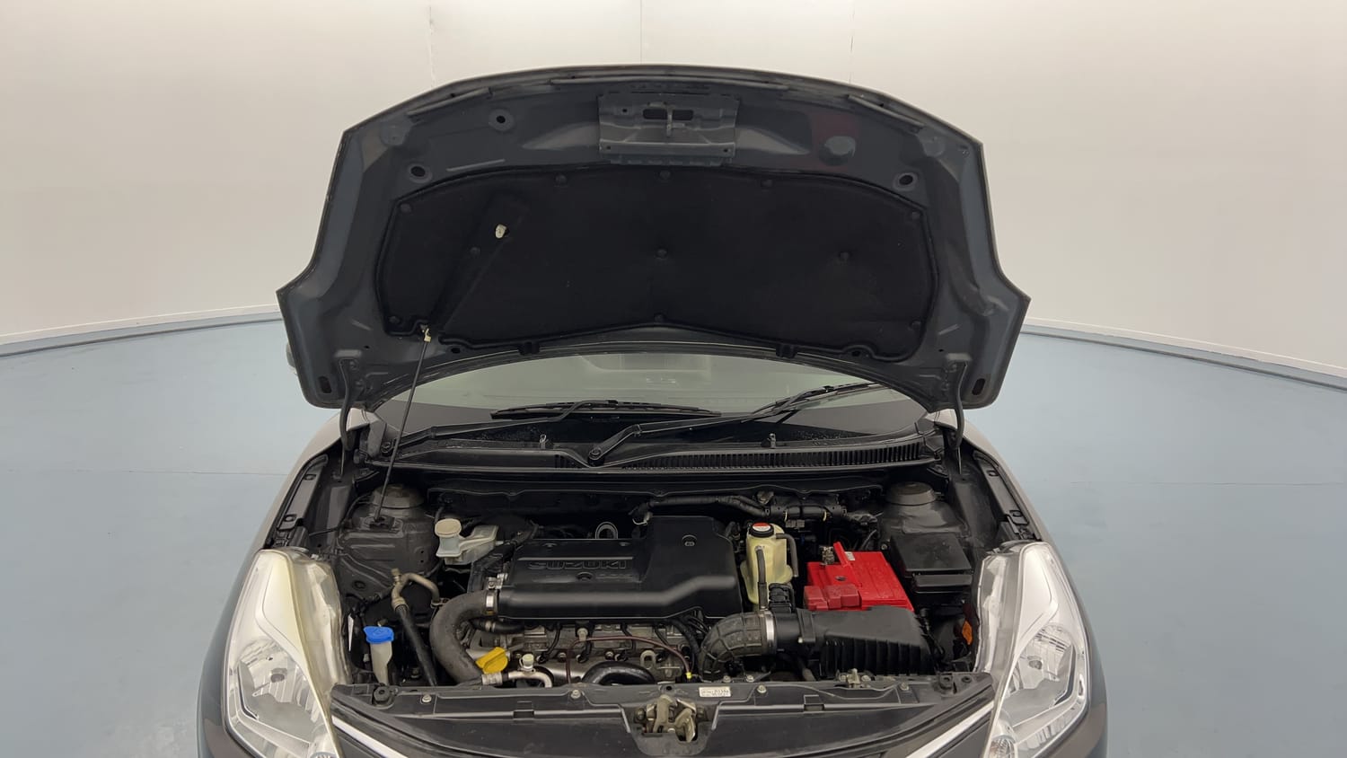 Used 2017 Maruti Suzuki Baleno Zeta 1.3 Diesel Manual engine ENGINE & BONNET OPEN FRONT VIEW
