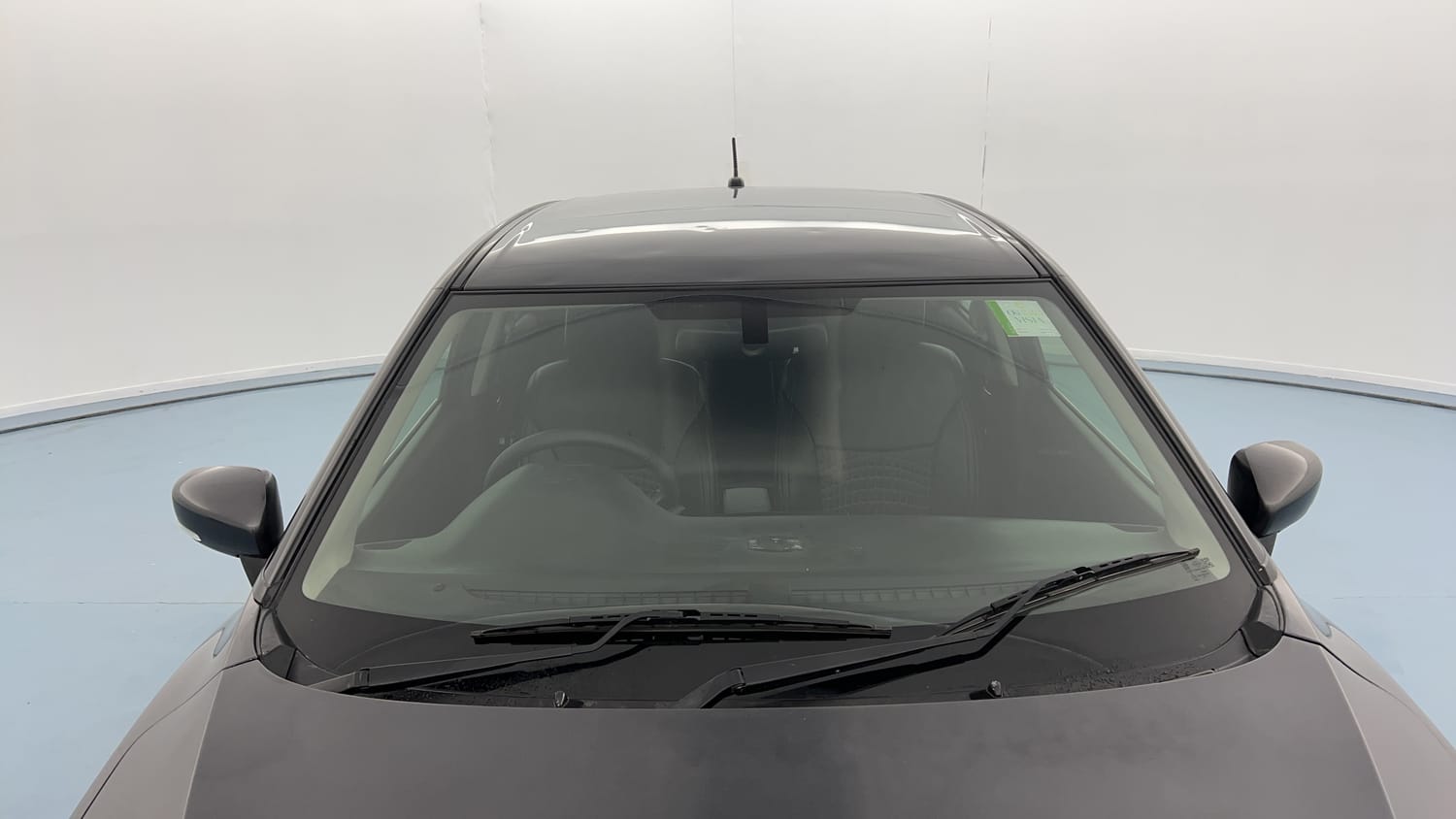 Used 2017 Maruti Suzuki Baleno Zeta 1.3 Diesel Manual exterior FRONT WINDSHIELD VIEW