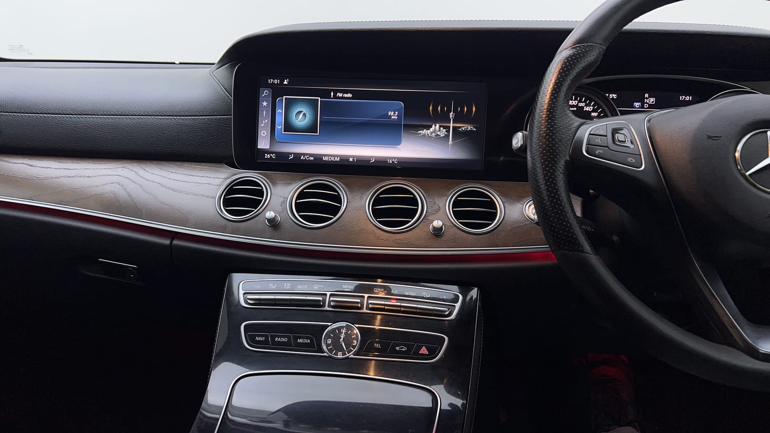 2017 Mercedes-Benz E-Class E200 Avantgarde-13