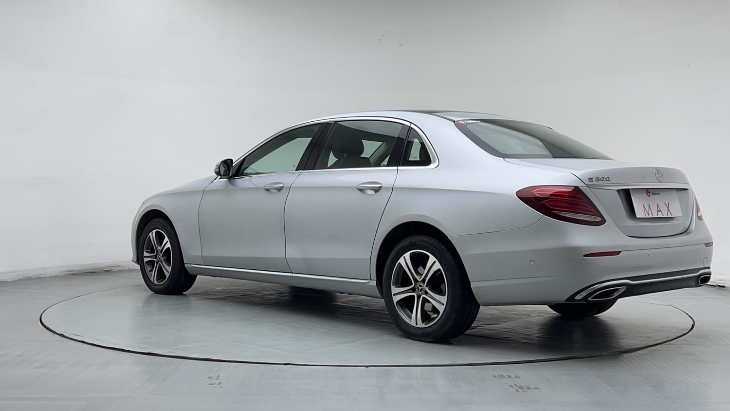 2017 Mercedes-Benz E-Class E200 Avantgarde-2