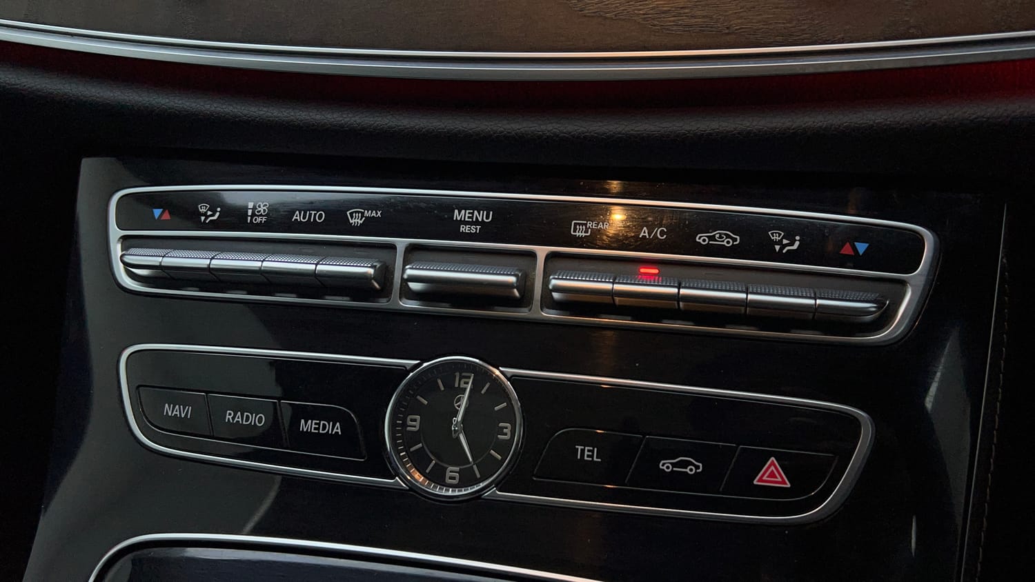 2017 Mercedes-Benz E-Class E200 Avantgarde-42