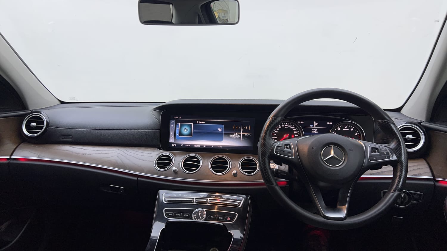 2017 Mercedes-Benz E-Class E200 Avantgarde-12