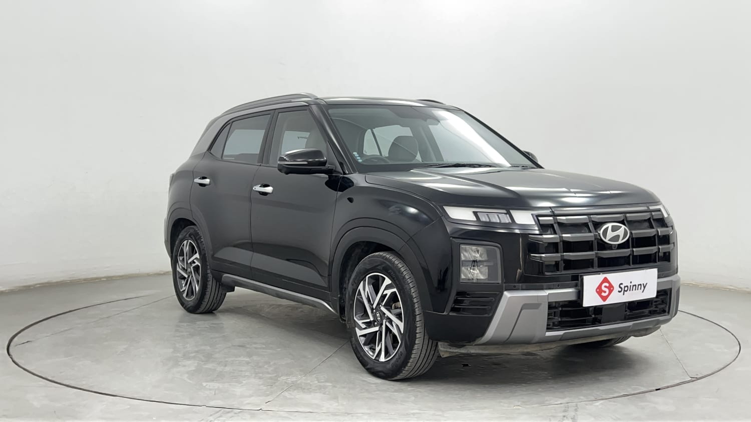 Used 2024 Hyundai Creta 1.5 CRDi Diesel MT DSL SX(O) Diesel Manual exterior RIGHT FRONT CORNER VIEW