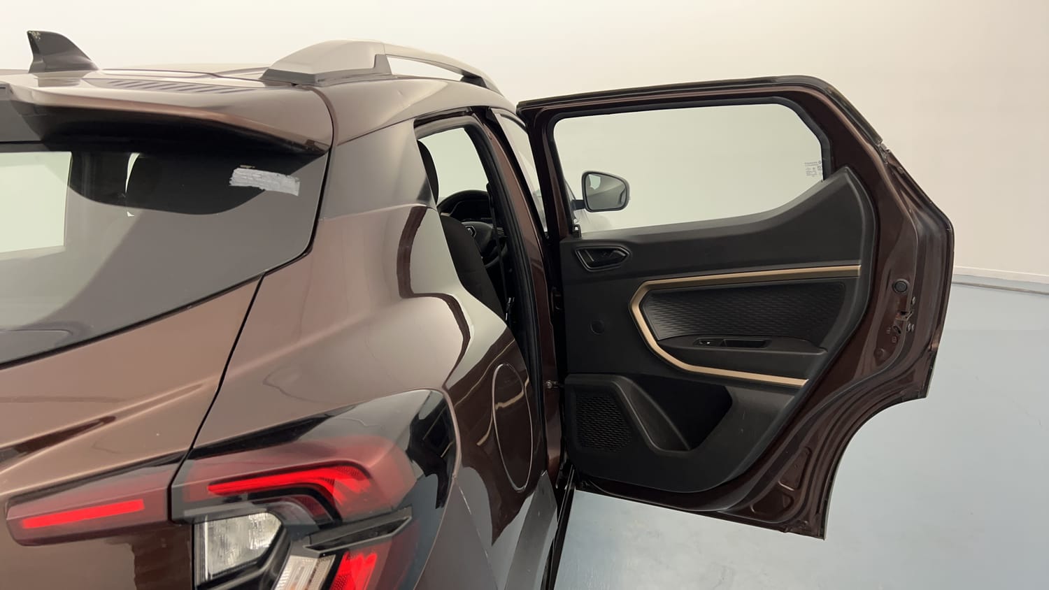Used 2022 Renault Kiger RXT MT Petrol Manual interior RIGHT REAR DOOR OPEN VIEW