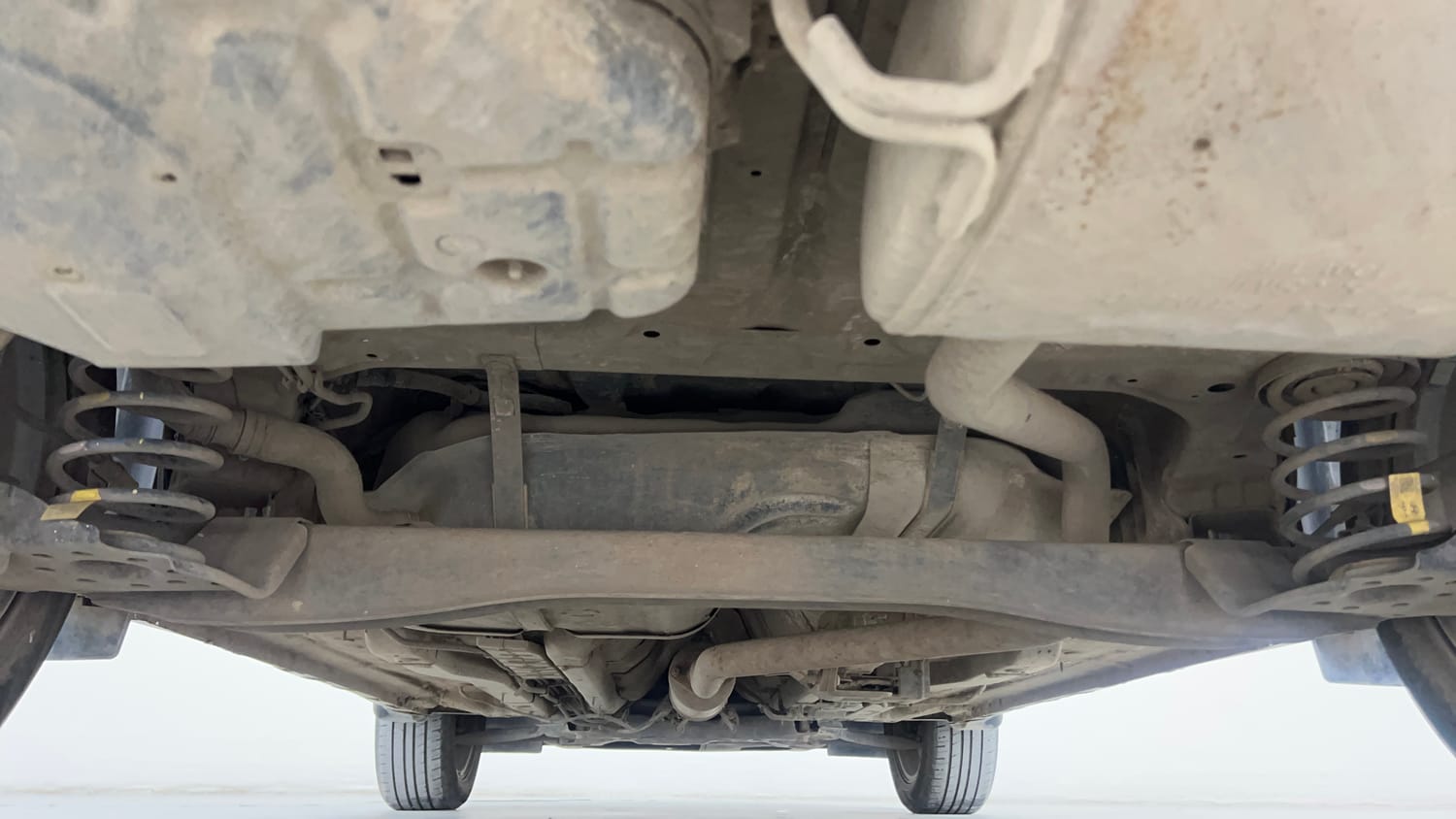Used 2024 Hyundai Creta 1.5 CRDi Diesel MT DSL SX(O) Diesel Manual extra REAR UNDERBODY VIEW (TAKEN FROM REAR)