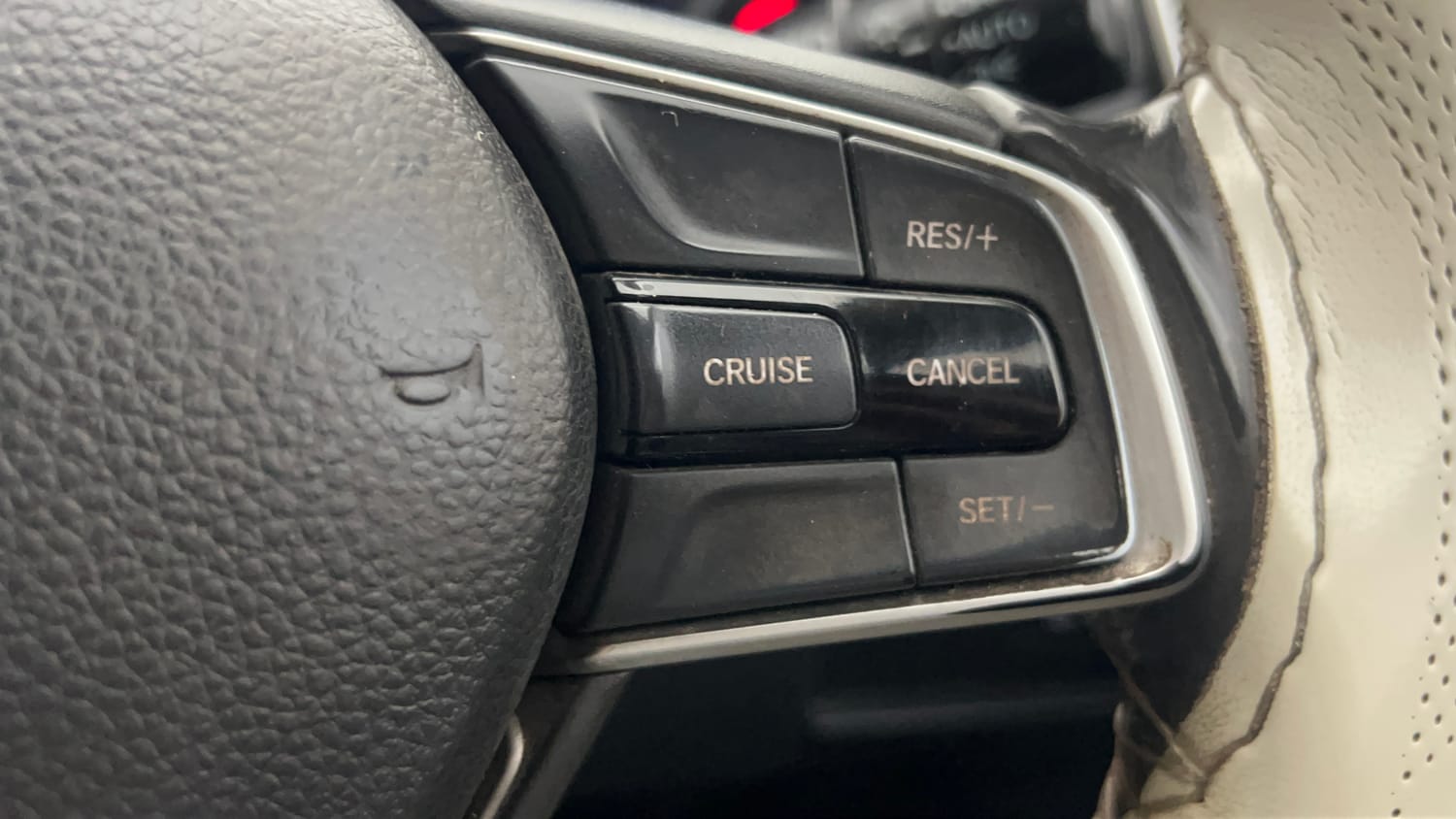 Used 2022 Honda City VX Petrol Petrol Manual top_features Cruise control