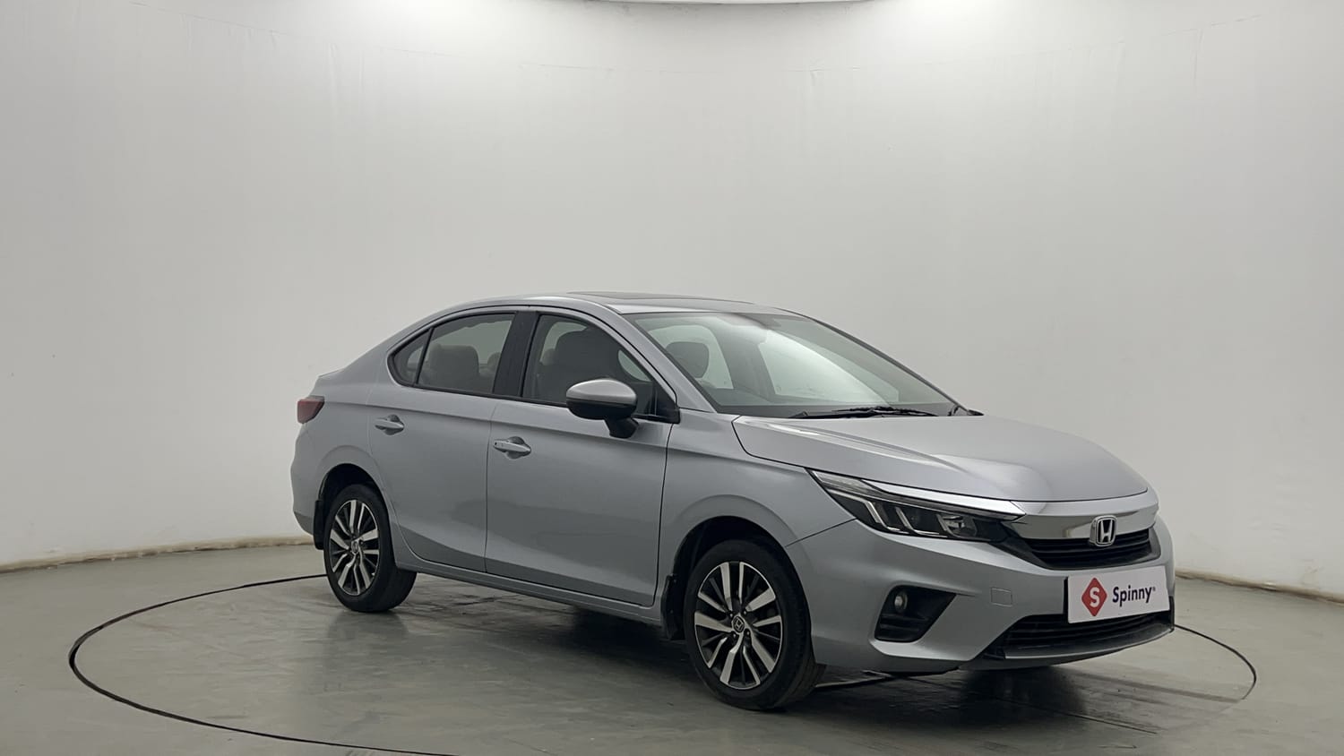 Used 2022 Honda City VX Petrol Petrol Manual exterior RIGHT FRONT CORNER VIEW