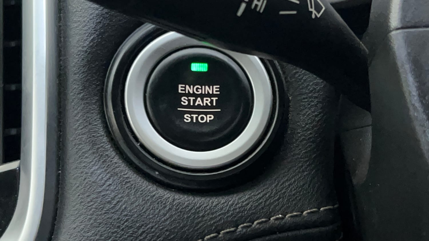 Used 2019 MG Motors Hector Sharp 2.0 Diesel Diesel Manual top_features Keyless start
