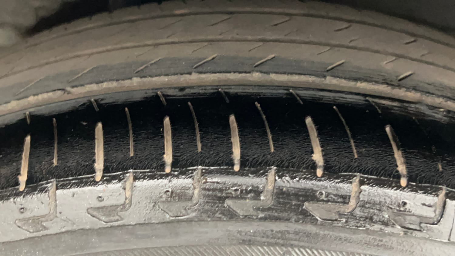 Used 2022 Honda City VX Petrol Petrol Manual tyres RIGHT REAR TYRE TREAD VIEW