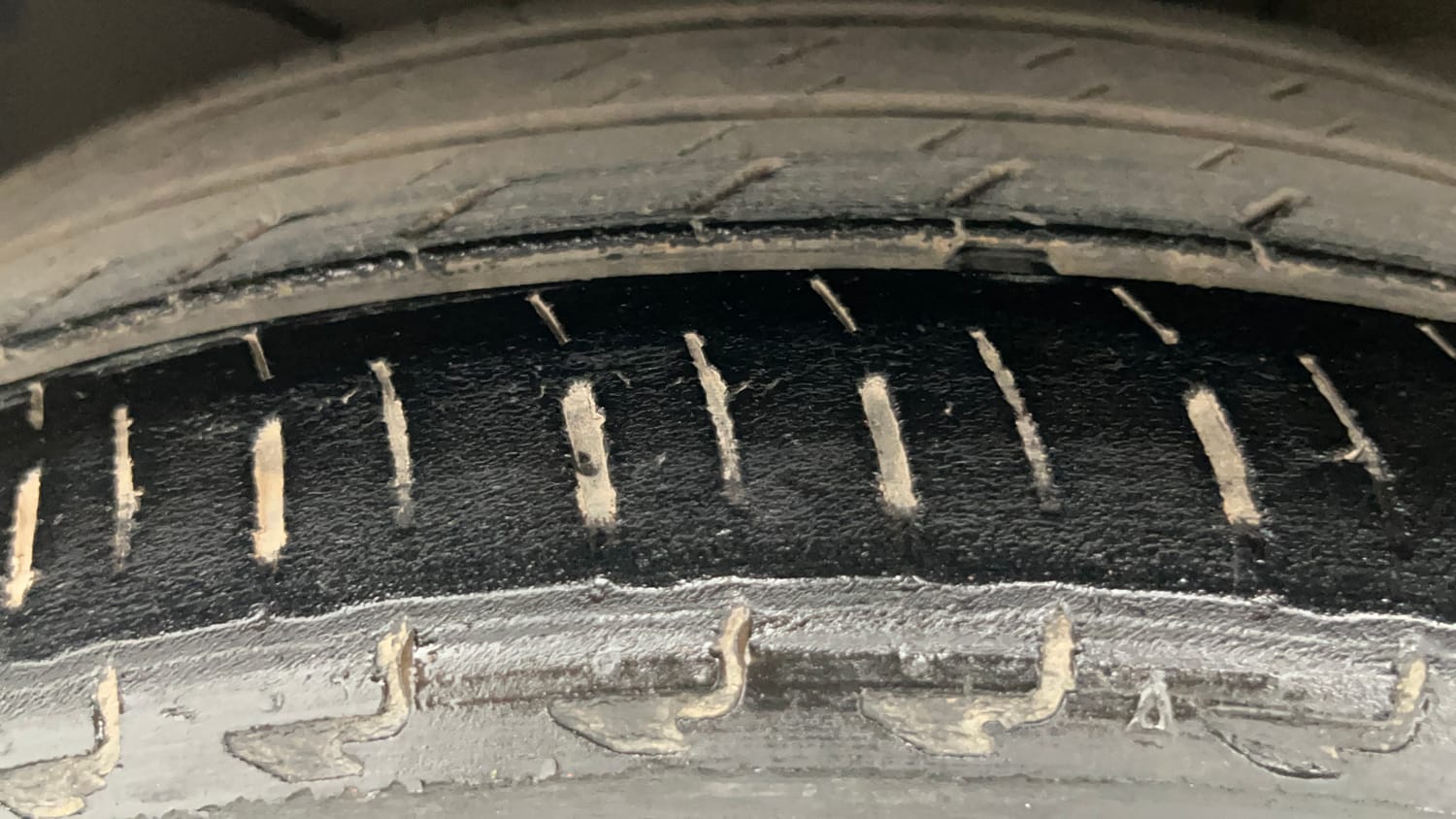 Used 2022 Honda City VX Petrol Petrol Manual tyres LEFT FRONT TYRE TREAD VIEW