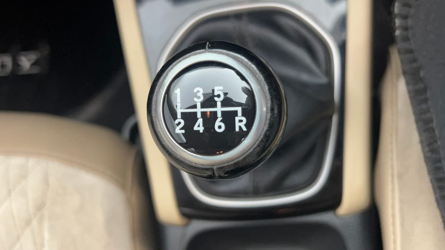 Used 2022 Honda City VX Petrol Petrol Manual interior GEAR  KNOB VIEW