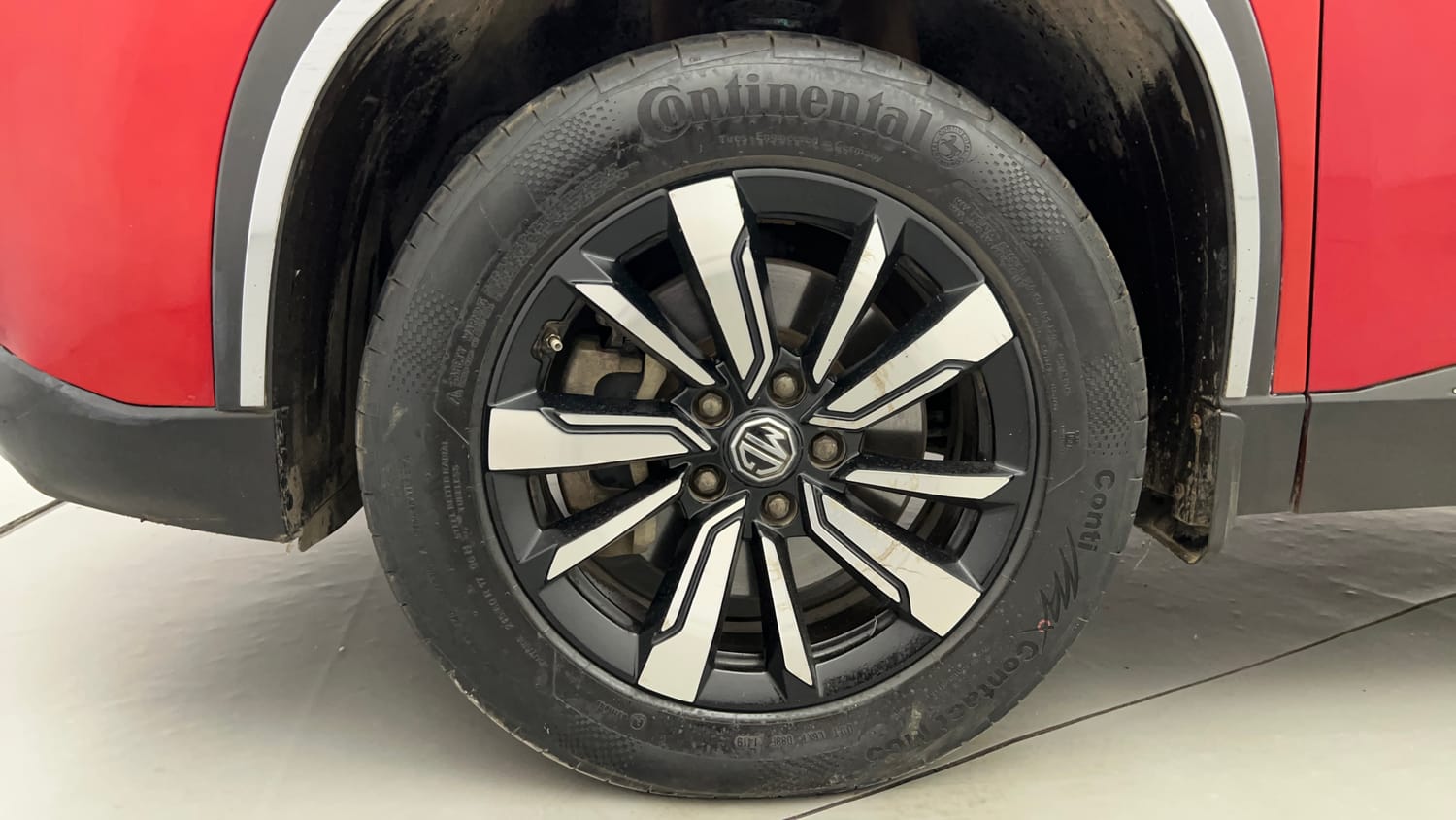 Used 2019 MG Motors Hector Sharp 2.0 Diesel Diesel Manual tyres LEFT FRONT TYRE RIM VIEW
