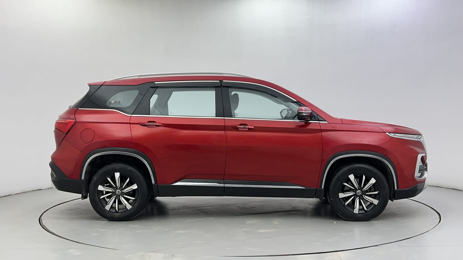 Used 2019 MG Motors Hector Sharp 2.0 Diesel Diesel Manual exterior RIGHT SIDE VIEW