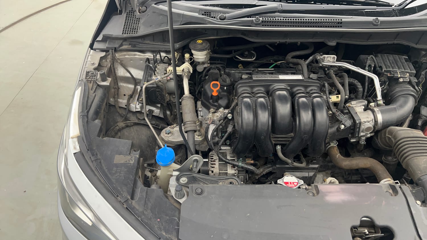 Used 2022 Honda City VX Petrol Petrol Manual engine ENGINE RIGHT SIDE VIEW