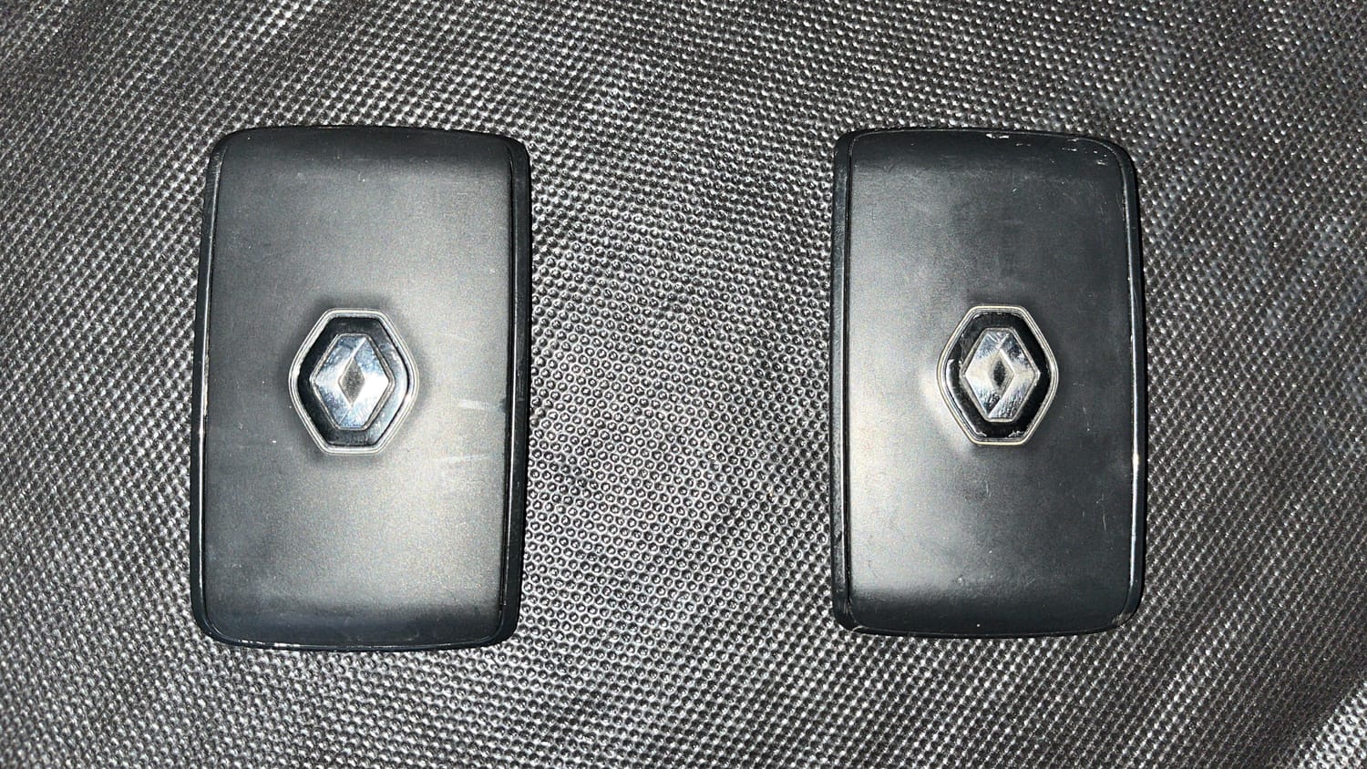 Used 2021 Renault Kiger RXZ Turbo CVT Petrol Automatic extra CAR KEY VIEW
