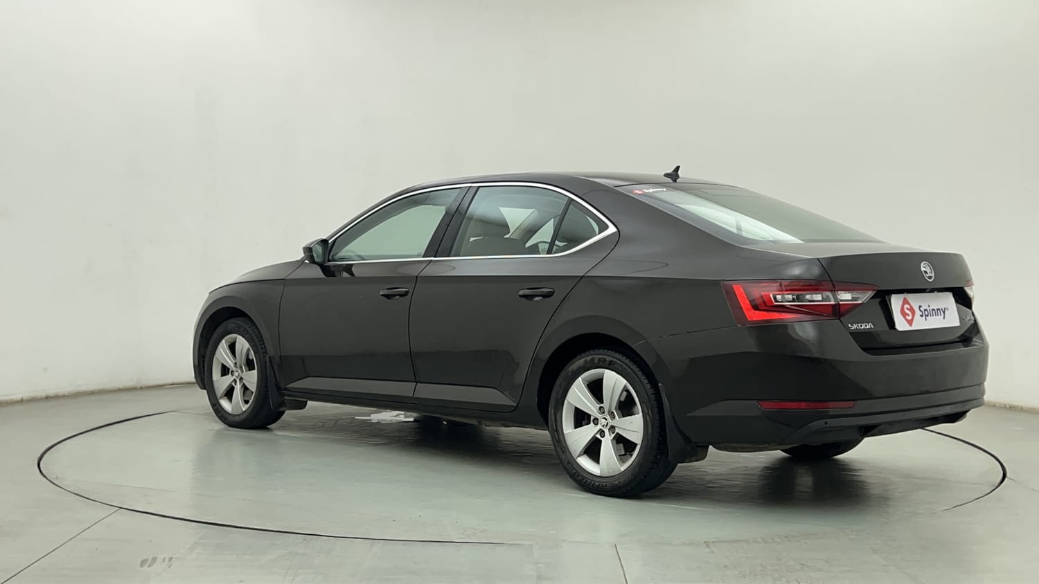 Used 2018 Skoda Superb Style TSI AT Petrol Automatic exterior LEFT REAR CORNER VIEW