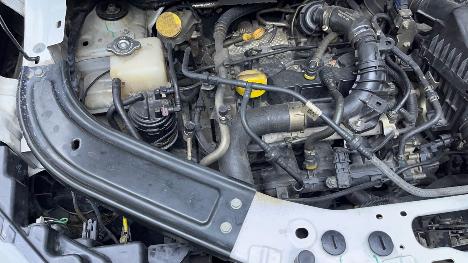 Used 2021 Renault Kiger RXZ Turbo CVT Petrol Automatic engine ENGINE RIGHT SIDE VIEW