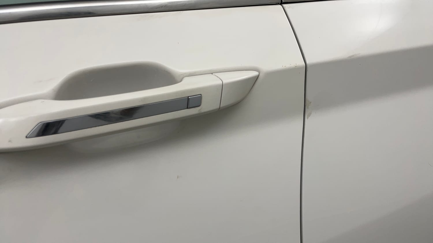 Used 2023 MG Motors Hector Plus Savvy Pro 1.5 Turbo Petrol CVT 6 STR Petrol Automatic dents MINOR DENT